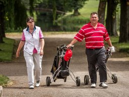 Ich zieh&#039; Deinen Trolley, Schatz.